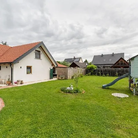 Idyllic Holiday Home - Relaxation Place Leibnitz Exterior photo